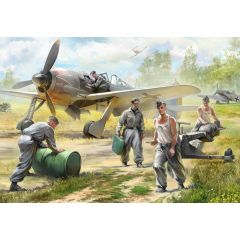 Zvezda - German Airforce Ground Crew (Zve6188)