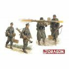 Dragon - 1/35 GERMAN ANTITANK TEAM W/PANZERSCHRECK WWII (10/22) *