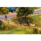 Faller - 1/87 SPAZIERGANGER MIT HUNDEN