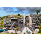 Faller - 1/160 BETONCENTRALE MET GRINDLAADSILO