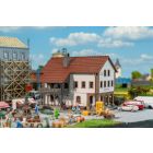 Faller - 1/160 KLEIN STADHUIS (11/25)*