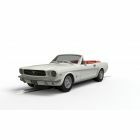 Scalextric - 1/32 JAMES BOND FORD MUSTANG – GOLDFINGER (6/23) *