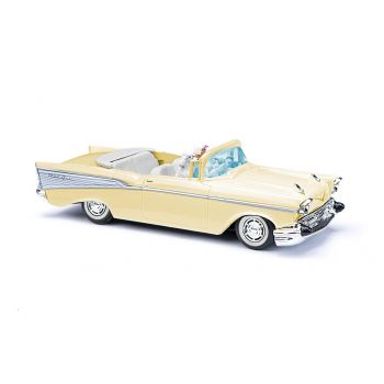Busch - 1/87 CHEVROLET BEL AIR CABRIO OFFEN 1957 (7/24) *
