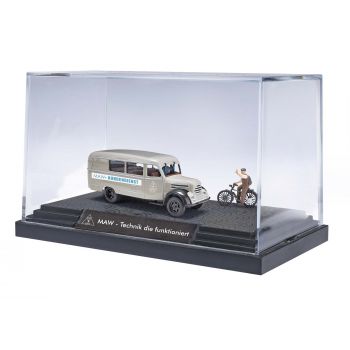 Busch - 1/87 ROBUR GARANT K 30 KOMBIWAGEN MAW 1957 (12/24) *
