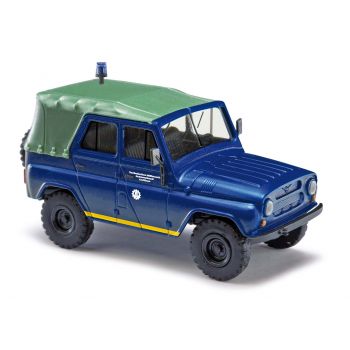 Busch - 1/87 UAZ 469 THW COTTBUS 1972 (2/24) *