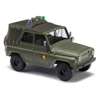 Busch - 1/87 UAZ 469 NVA KOLONNEN KFZ 1972