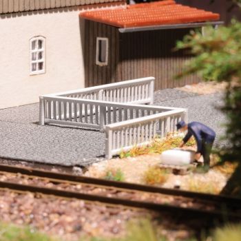 Busch - 1/87 M-SET: GELANDER/ZAUN
