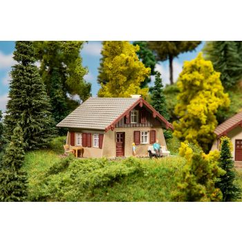 Faller - 1/87 KLEIN CHALET (4/24) *