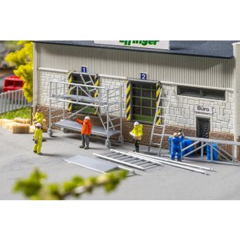 Faller - 1/160 INDUSTRIELE MONTEURS EN ARBEIDERS