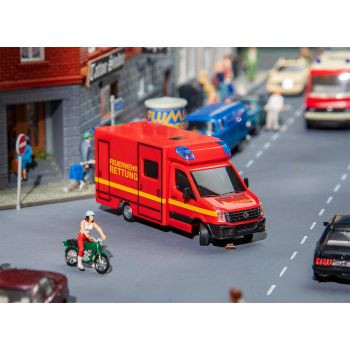 Faller - 1:87 Vw Crafter Ambulance (Herpa) (4/22) *fa161434