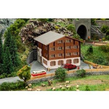 Faller - 1/160 ALPENHUIS LANGWIES (2/24) *