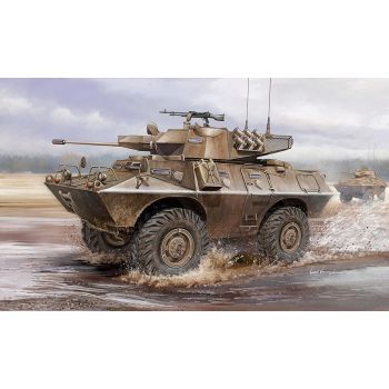 Hobbyboss - 1/35 V-150 Commando W/20mm Cannon - Hbs82420