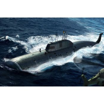 Hobbyboss - 1/350 Russian Navy Akula Class Attack Submarine - Hbs83525