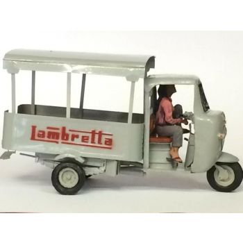 JoeFix - 1/35 LAMBRETTA 450 3 WHEEL VEHICLE VIETNAM