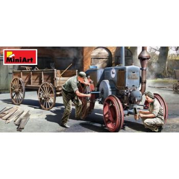 Miniart - 1/35 European Agricultural Tractor With Cart (?/22) *min38055