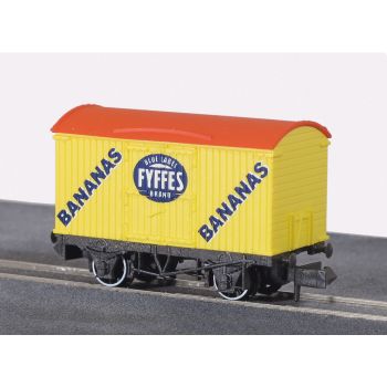 PECO - BOX VAN, REFRIGERATOR TYPE, FYFFES, YELLOW