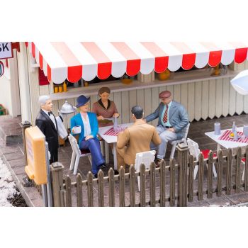 Pola - 1/22,5 SITZENDE RESTAURANTGASTE