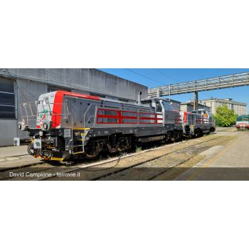 Rivarossi - Mercitalia Rail Effishunter 1000 Silver Red (12/22) *riv-hr2900