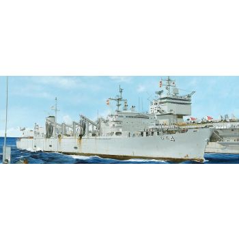 Trumpeter - 1/700 Aoe Fast Combat Support Ship Uss Detroit Aoe-4 - Trp05786
