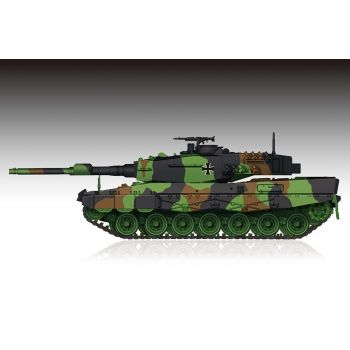 Trumpeter - 1/72 GERMAN LEOPARD 2A4 MAIN BATTLE TANK (12/22) *