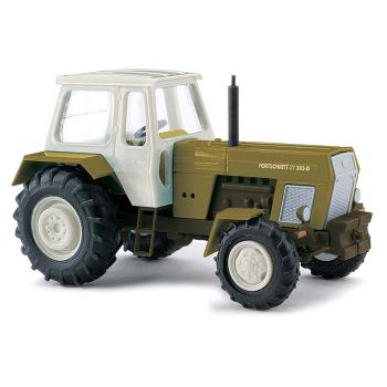 Busch - Traktor Zt 303 Grun