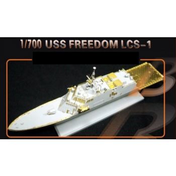 Dragon - 1/700 U.s.s. Freedam Lcs-1 Smart Kit (?/20) * - DRA7095