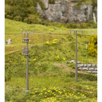 Faller - 4 Mâts de lignes électriques
