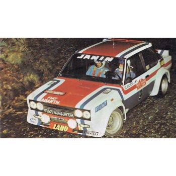 Italeri - 1/24 Fiat 131 Abarth 1977 San Remo Rally (10/21) *ita3621s