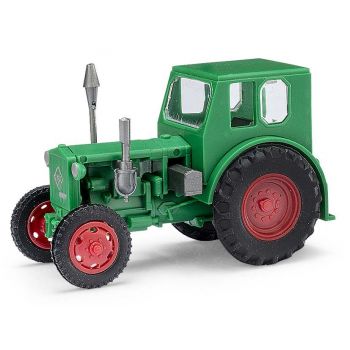 Busch - Traktor Pionier Grün (Mh006400)