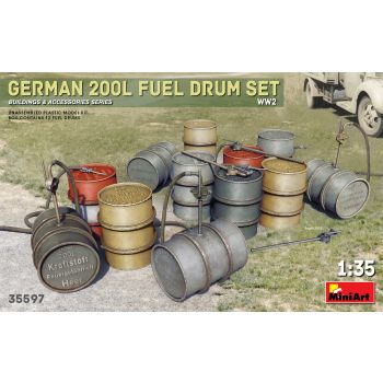 Miniart - German 200l Fuel Drum Set Wwii