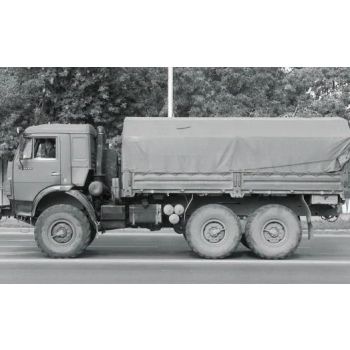 Zvezda - Kamaz Truck 3-axle (8/19) * (Zve3697)