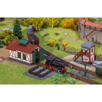 Faller - Branch line engine shed with block post Set